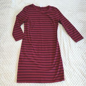 Old Navy 3/4 Sleeves Stripes Jersey Dress